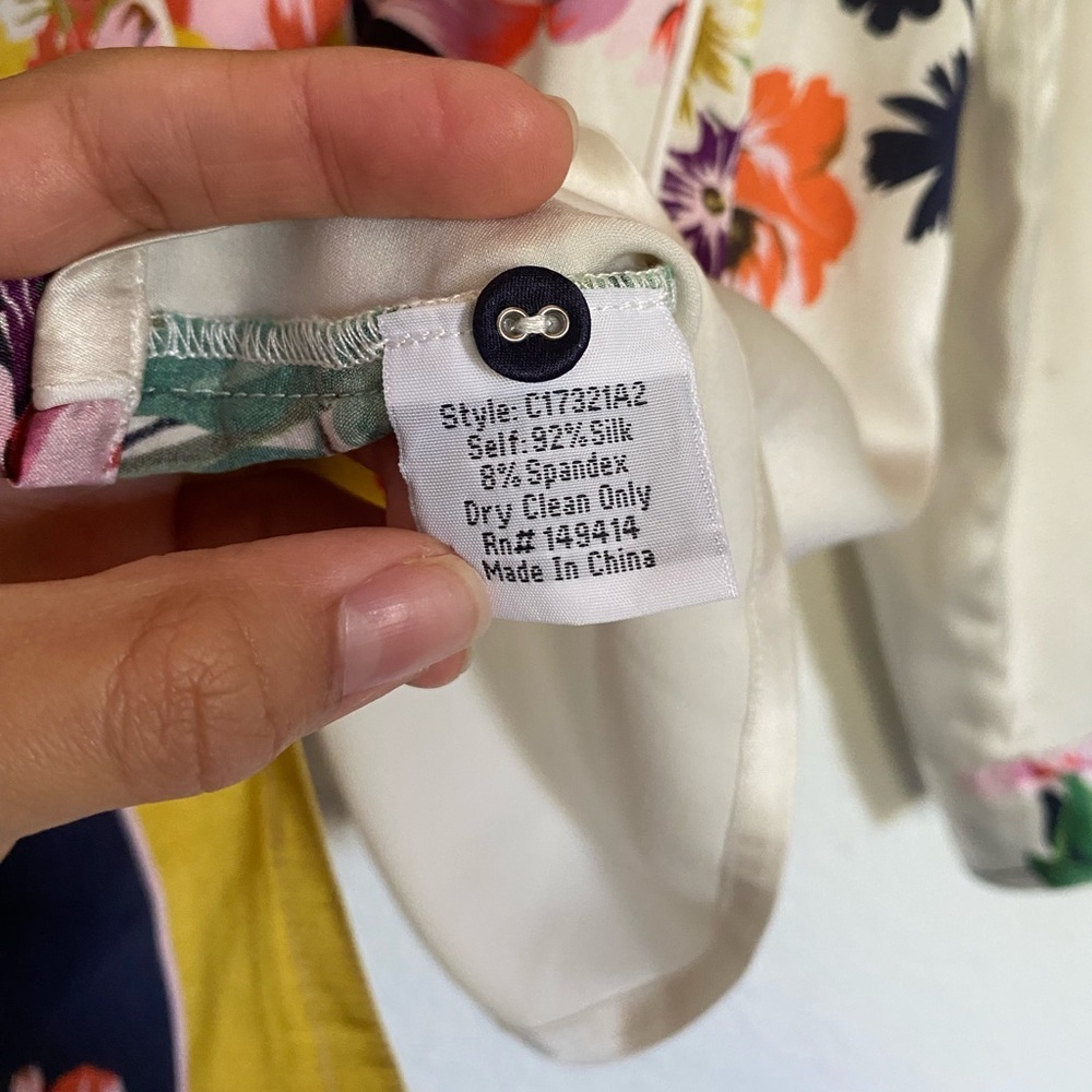 JOHNNY WAS Andrea Silk Floral Button up Print Women's Shirt Top - Picture 5 of 10